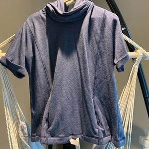 Lululemon Athletic short sleeve pullover